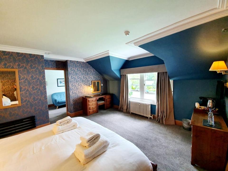 Achray House Restaurant With Rooms Saint Fillans Esterno foto